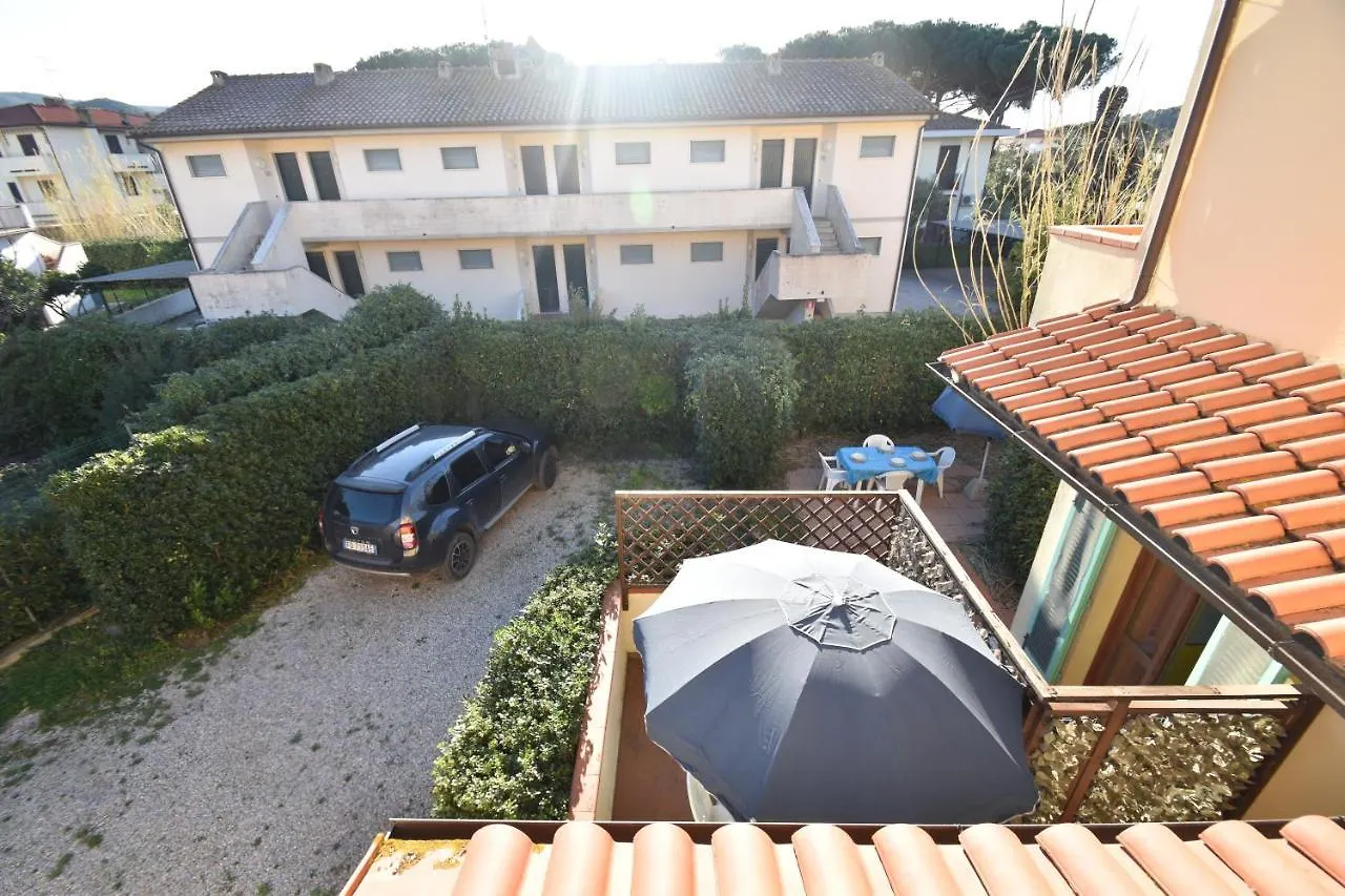 Apartment Appartamenti Sabbia - Zona Mare Con Terrazze, Clima, E Posti Auto Marina di Campo