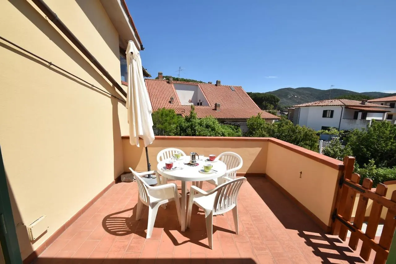 Apartment Appartamenti Sabbia - Zona Mare Con Terrazze, Clima, E Posti Auto Marina di Campo